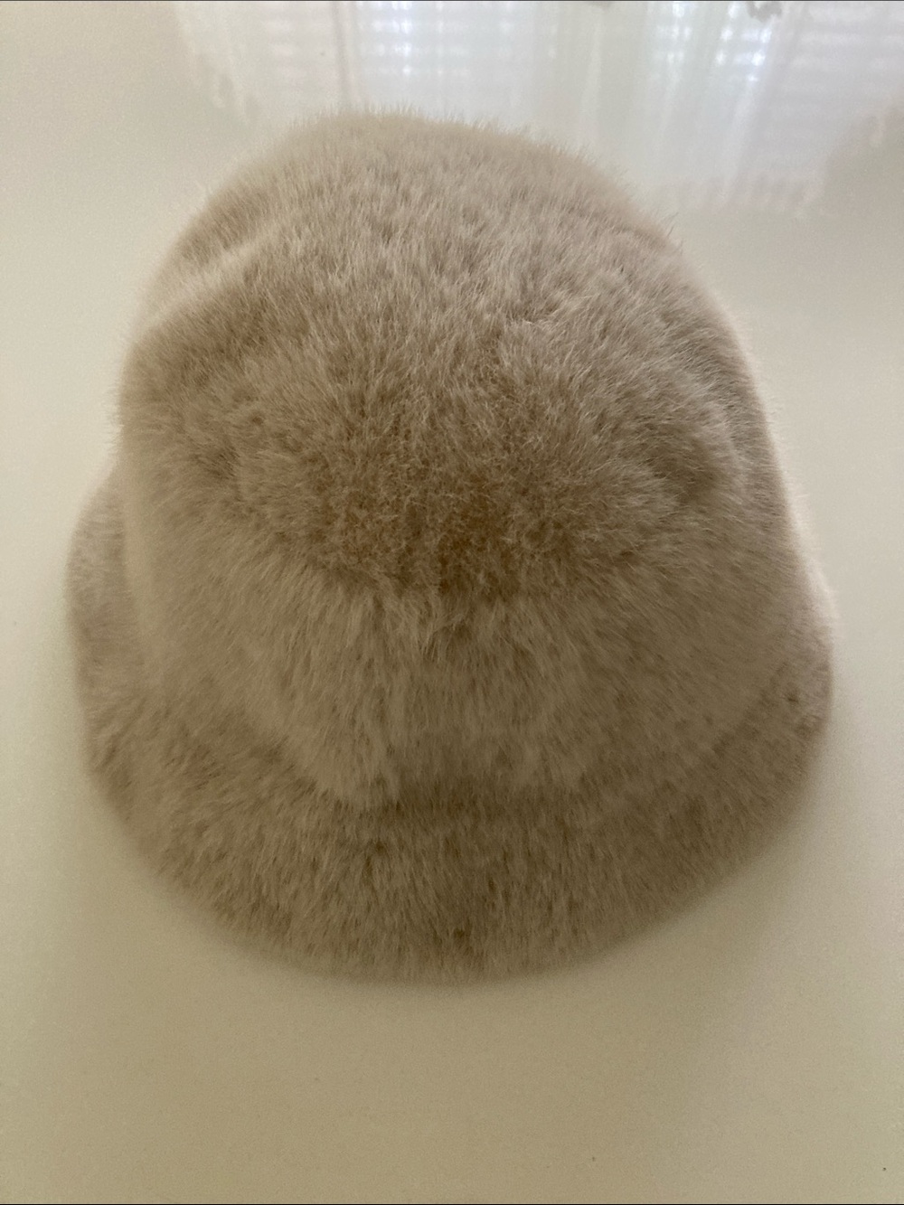 Plush Faux Fur Bucket Hat in Light Taupe